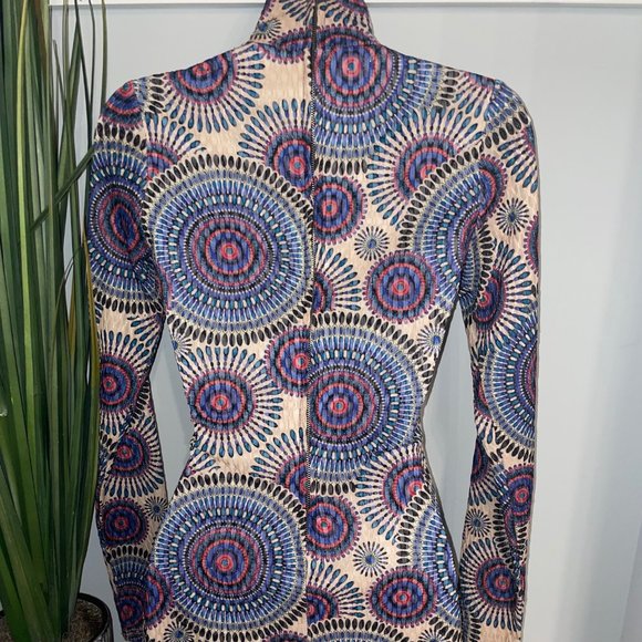 Geometrical Pattern Dress - Picture 4 of 5